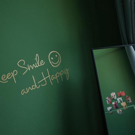 Chiangmai Moli Inn (Adults Only) شيانغ ماي المظهر الخارجي الصورة
