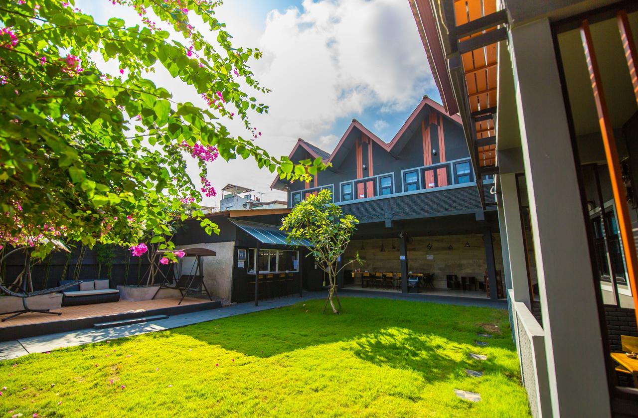 Chiangmai Moli Inn (Adults Only) شيانغ ماي المظهر الخارجي الصورة