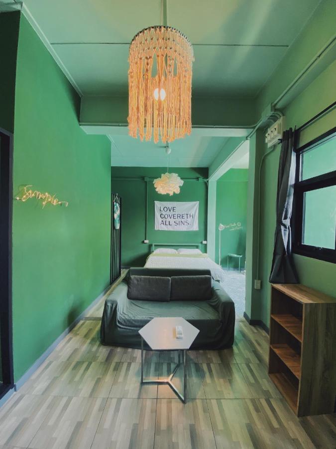 Chiangmai Moli Inn (Adults Only) شيانغ ماي المظهر الخارجي الصورة