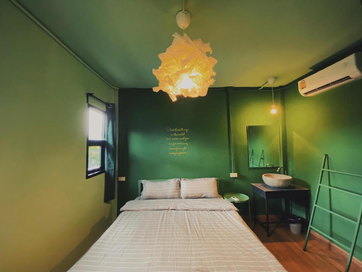 Chiangmai Moli Inn (Adults Only) شيانغ ماي المظهر الخارجي الصورة